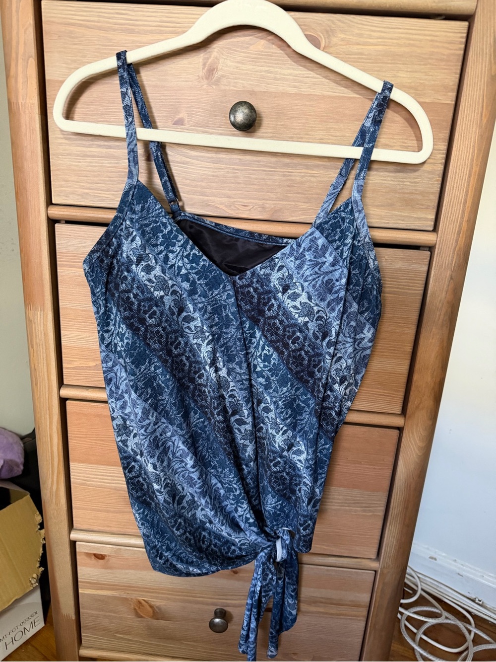 EUC Women’s Magicsuit Tankini Top